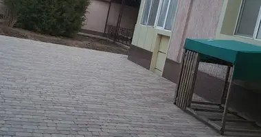 Дом 6 комнат в Ташкент, Узбекистан