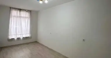 Квартира 3 комнаты в Ташкент, Узбекистан