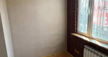 Квартира 4 комнаты в Ташкент, Узбекистан