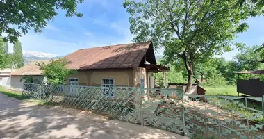 Uy 4 xonalar _just_in Sijjak, Oʻzbekiston