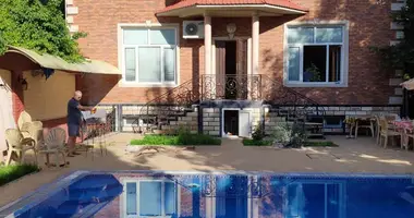 Дом 5 комнат в Ташкент, Узбекистан