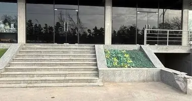 Коммерческое помещение 209 м² в Ташкент, Узбекистан