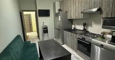 Квартира 3 комнаты в Ташкент, Узбекистан