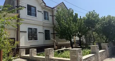 Коттедж 7 комнат в Ташкент, Узбекистан