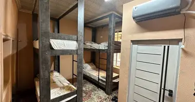 Дом 8 комнат в Ташкент, Узбекистан