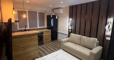 Квартира 2 комнаты в Ташкент, Узбекистан