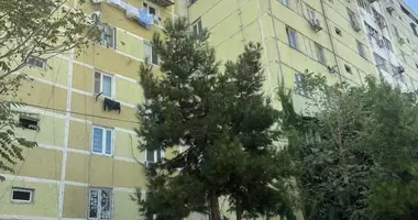 Квартира 4 комнаты в Ташкент, Узбекистан