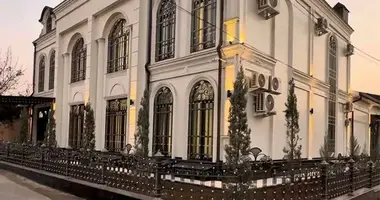 Дом 6 комнат в Ташкент, Узбекистан