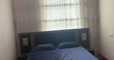 Квартира 2 комнаты в Ташкент, Узбекистан