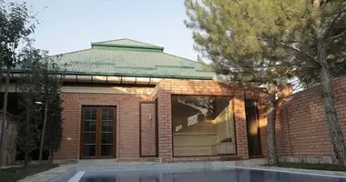 Дом 3 комнаты в Ташкентская область, Узбекистан