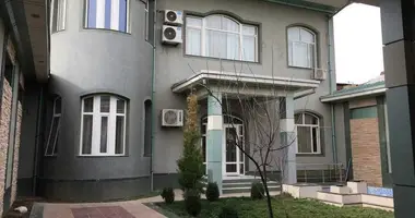 Uy 6 xonalar 3 xonali uy Mebel, 3 xonali uy Konditsioner, 3 xonali uy Garaj _just_in Toshkent, O‘zbekiston