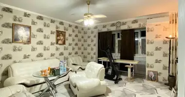 Квартира 3 комнаты в Ташкент, Узбекистан