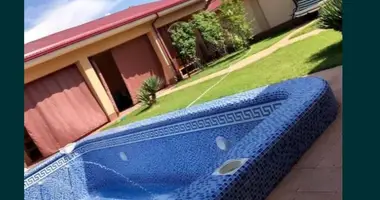 Uy 3 xonalar _just_in Parkent district, Oʻzbekiston