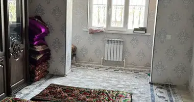 Квартира 2 комнаты в Ташкент, Узбекистан