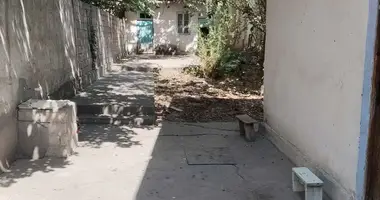 Yer uchastkasi _just_in Toshkent, Oʻzbekiston