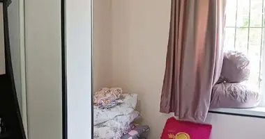 Квартира 2 комнаты в Ташкент, Узбекистан