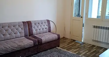 Квартира 2 комнаты в Ташкент, Узбекистан