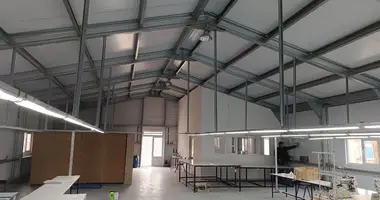 Готовый бизнес 650 м² в Янгиюльский район, Узбекистан