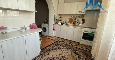 Квартира 3 комнаты в Ташкент, Узбекистан