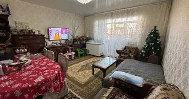 Квартира 3 комнаты в Ташкент, Узбекистан