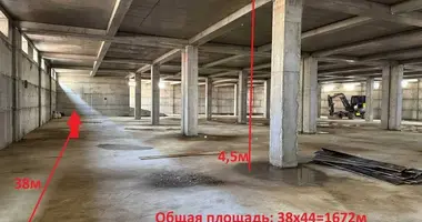 Коммерческое помещение 1 672 м² в Ханабад, Узбекистан