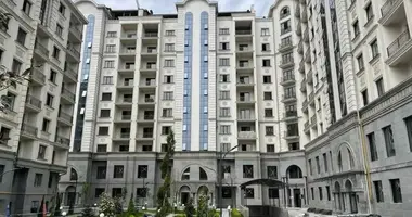 Квартира 4 комнаты в Ташкент, Узбекистан