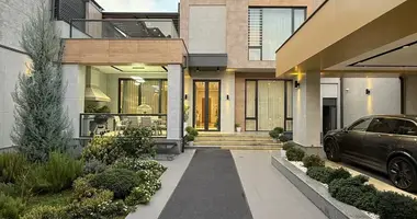 Дом в Ташкент, Узбекистан