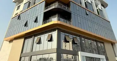Tijorat _just_in Toshkent, Oʻzbekiston