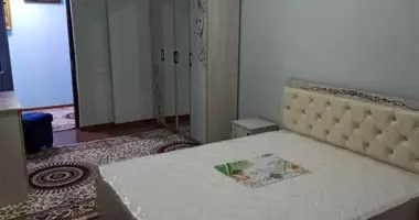 Сдаётся своя 2ух комнатная квартира в новостройке на первом этаже в Ташкент, Узбекистан