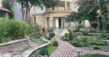 Дом в Ташкент, Узбекистан