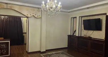 Квартира 3 комнаты в Ташкент, Узбекистан