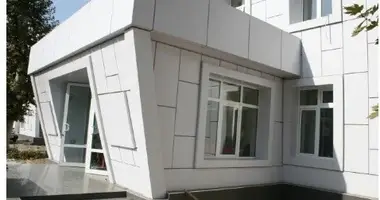 Продажа готовой коммерческой недвижимости, 1 линия вдоль дороги. в Ташкент, Узбекистан