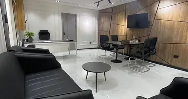 Tijorat _just_in Toshkent, Oʻzbekiston