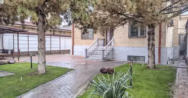 Дом под офис на улице Ракатбоши (ориентир - ресторан "Jumanji") в Ташкент, Узбекистан