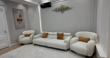 Квартира 4 комнаты в Ташкент, Узбекистан