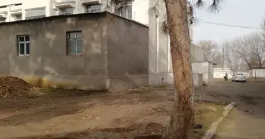 Ishlab chiqarish 5 600 m² _just_in Yangiiul, Oʻzbekiston