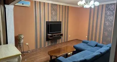Квартира 2 комнаты в Ташкент, Узбекистан