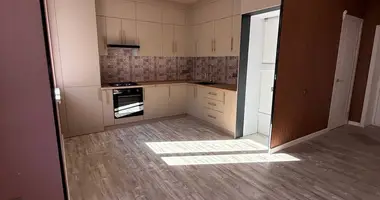 Квартира 5 комнат в Ташкент, Узбекистан