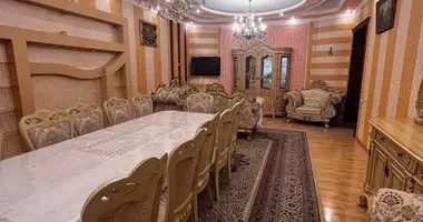 Дом 5 комнат в Ташкент, Узбекистан