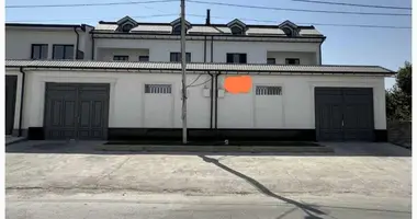 Uy 8 xonalar _just_in Toshkent, Oʻzbekiston