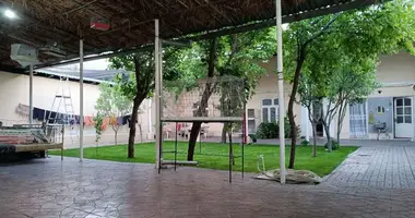 Дом 6 комнат в Ташкент, Узбекистан