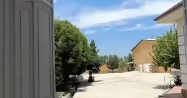 Коммерческое помещение 4 500 м² в Андижан, Узбекистан