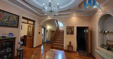 Дом 5 комнат в Ташкент, Узбекистан