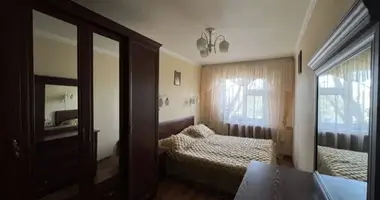 Квартира 2 комнаты в Ташкент, Узбекистан