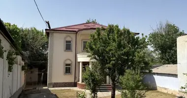 Дом 8 комнат в Ташкент, Узбекистан