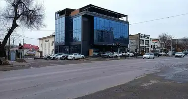 Коммерческое помещение 2 200 м² в Ташкент, Узбекистан