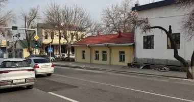 Коммерческое помещение 3 400 м² в Ташкент, Узбекистан