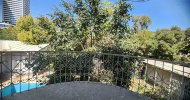 Yer uchastkasi _just_in Toshkent, Oʻzbekiston