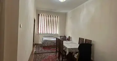 Квартира 2 комнаты в Ташкент, Узбекистан