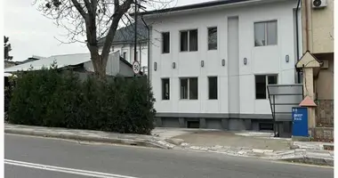 Дом 6 комнат в Ташкент, Узбекистан